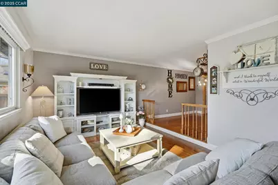 7519 Driftwood Way, Pleasanton, CA 94588 - Photo 11