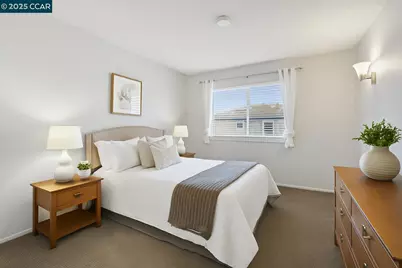 1045 Mohr Ln #B, Concord, CA 94518 - Photo 15