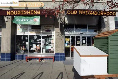 1633 8th St, Oakland, CA 94607 - Photo 33