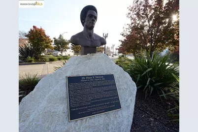 1633 8th St, Oakland, CA 94607 - Photo 41