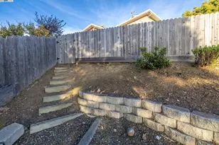 1564 Santa Clara St, Richmond, CA 94804 - Photo 35