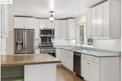 2136 Silver Drive, Arnold, CA 95223 - Photo 17