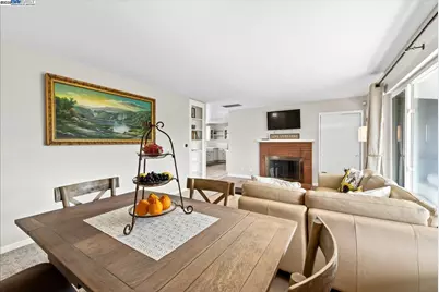 1002 Wyatt Ave, Napa, CA 94559 - Photo 11
