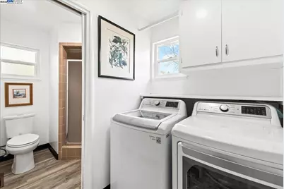 1002 Wyatt Ave, Napa, CA 94559 - Photo 21