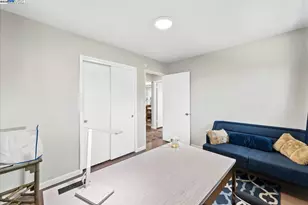 1002 Wyatt Ave, Napa, CA 94559 - Photo 29