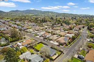 1002 Wyatt Ave, Napa, CA 94559 - Photo 35