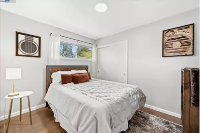 1002 Wyatt Ave, Napa, CA 94559 - Photo 25