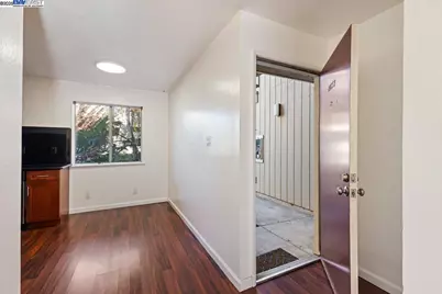 14653 Doolittle Drive, San Leandro, CA 94577 - Photo 3