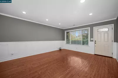 61 Fountainhead Ct, Martinez, CA 94553 - Photo 7