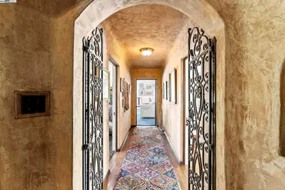 921 Warren Street, Hayward, CA 94541 - Photo 35