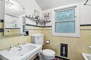 921 Warren St, Hayward, CA 94541 - Photo 21