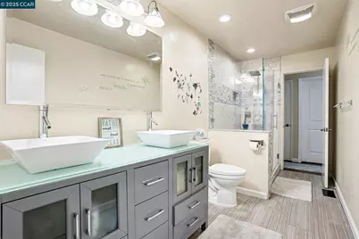 2432 Balmoral St, Union City, CA 94587 - Photo 19