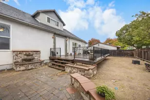 2421 Rumble Rd, Modesto, CA 95350 - Photo 19