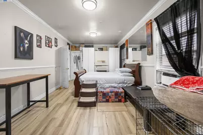 2421 Rumble Rd, Modesto, CA 95350 - Photo 9