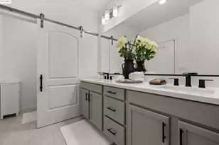 2836 Tradewind Dr, Alameda, CA 94501 - Photo 19