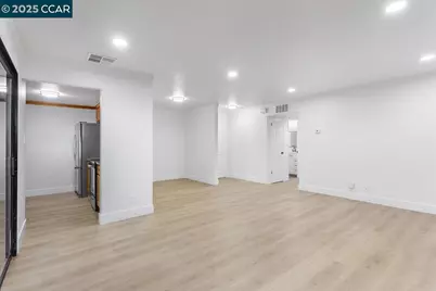 2405 Sunny Ln #3, Antioch, CA 94509 - Photo 9