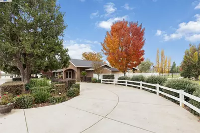 4719 Faith Home Rd, Ceres, CA 95307 - Photo 3