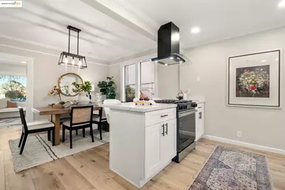 2050 30th St, Oakland, CA 94606 - Photo 17