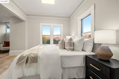 2050 30th St, Oakland, CA 94606 - Photo 23