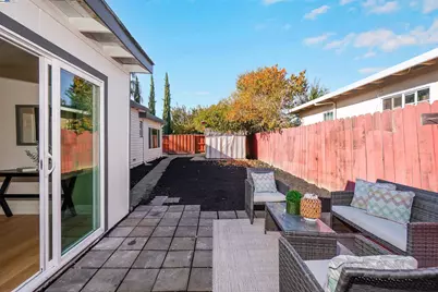 26555 Underwood Ave, Hayward, CA 94544 - Photo 37