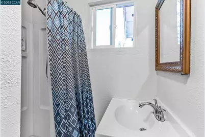 1455 Grove Way, Concord, CA 94518 - Photo 35