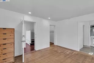 3300 Harrison St, Oakland, CA 94611 - Photo 17