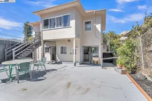 3300 Harrison St, Oakland, CA 94611 - Photo 29