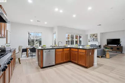 2910 Mesa Oak Ct, Brentwood, CA 94513 - Photo 13