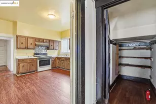 1068 Aileen St, Oakland, CA 94608 - Photo 25