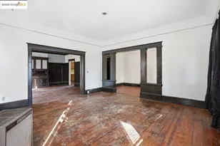 1068 Aileen St, Oakland, CA 94608 - Photo 11
