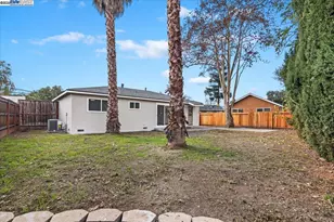 1154 Tilson Dr, Concord, CA 94520 - Photo 23