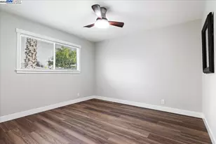 1154 Tilson Dr, Concord, CA 94520 - Photo 17