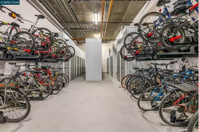 1515 15th St #501, San Francisco, CA 94103 - Photo 29