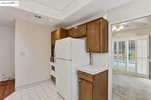 3239 Creek, Stockton, CA 95209 - Photo 17