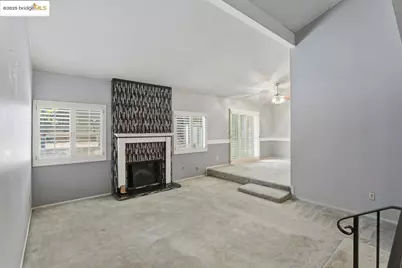 3239 Creek, Stockton, CA 95209 - Photo 7