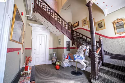 1009 Madison St, Oakland, CA 94607 - Photo 11