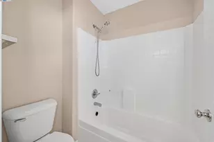 1419 Nubian St, Patterson, CA 95363 - Photo 41