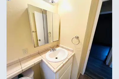 739 M St, Davis, CA 95616 - Photo 11