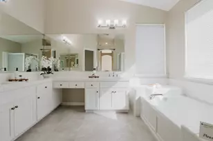 25657 Crestfield Dr, Castro Valley, CA 94552 - Photo 23