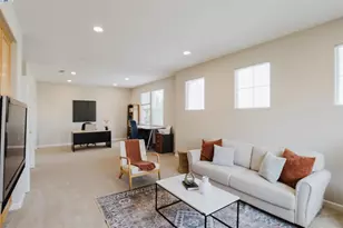 25657 Crestfield Dr, Castro Valley, CA 94552 - Photo 27