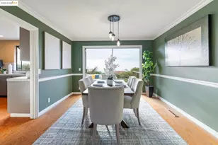 8071 Phaeton, Oakland, CA 94605 - Photo 7