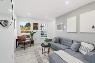 5729 Bancroft Ave, Oakland, CA 94605 - Photo 15