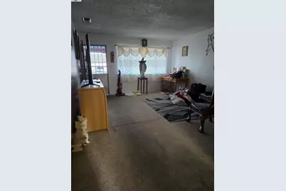 6933 Kermit Ln, Stockton, CA 95207 - Photo 3