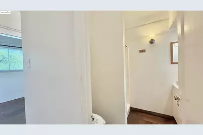 6446 Colby St, Oakland, CA 94618 - Photo 19