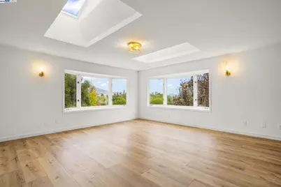 35 San Joaquin Pl, Novato, CA 94947 - Photo 13