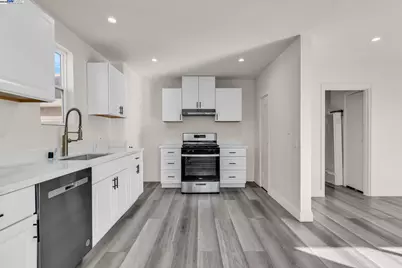 680 McLaughlin St, Richmond, CA 94805 - Photo 11