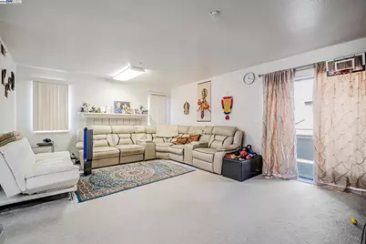 73 Fernridge Ct, Hayward, CA 94544 - Photo 9