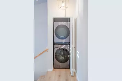 219 Commons Ln, Foster City, CA 94404 - Photo 19