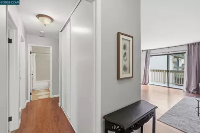 2890 Treat Blvd #5, Concord, CA 94518 - Photo 9