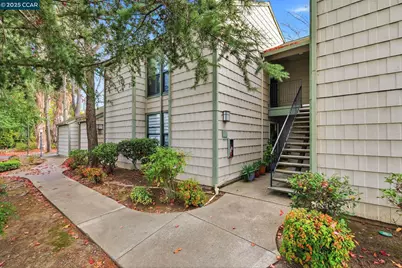 2890 Treat Blvd #5, Concord, CA 94518 - Photo 21
